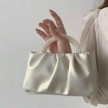 Модная сумка-клатч с жемчужным украшением, женская сумка через плечо, маленькая квадратная сумка, трендовая плиссированная сумка, повседневная однотонная сумка через плечо белый