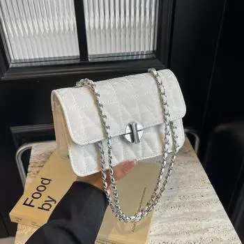 Модная сумка на цепочке через плечо, женская маленькая квадратная сумка через плечо, сумка-подмышка Niche High-Value Diamond Commuter серебряный