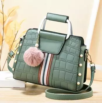 Модная сумка с крокодиловым узором, зимняя новая тенденция, женская сумка через плечо с плюшевой подвеской, повседневная диагональная сумка