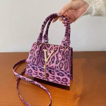 Модная сумка с леопардовым принтом, новая трендовая сумка-мессенджер в иностранном стиле, простая фактура, персонализированная маленькая квадратная сумка через плечо в стиле Spice girl чёрный