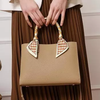 Модная сумка-тоут Baotou Layer Cowhide Handbag Женская Простая Универсальная Сумка через плечо Senior Sense хаки