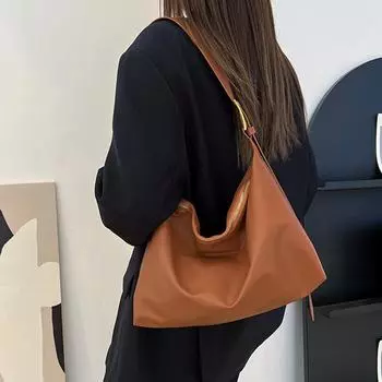 Модная сумка-тоут из искусственной кожи для женщин, новая трендовая женская простая сумка на плечо большой вместимости, однотонная сумка через плечо, сумки-шопперы чёрный