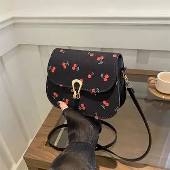 Модная сумка женская, индивидуальная 2024, новая модная и красивая повседневная сумка-мессенджер, иностранный стиль, нишевый дизайн, маленькая квадратная сумка чёрный