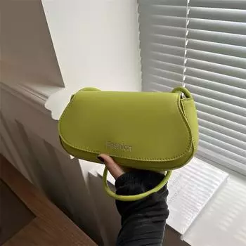 Модная сумка женская новая простая подмышечная маленькая квадратная сумка 2024 весна корейская версия нишевая текстура дизайн сумка на плечо прилив чёрный