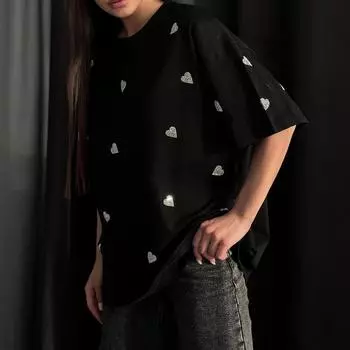 Модная свободная футболка с половиной рукавов, женская футболка с открытыми плечами, летняя футболка в стиле Ins Love Diamond, базовый абзац с круглым вырезом и коротким рукавом L чёрный
