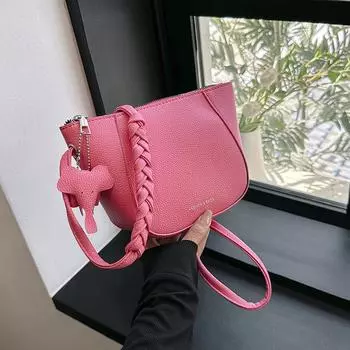 Модная универсальная маленькая сумка-мессенджер для женщин 2024 года, летняя новая простая сумка-ведро для поездок на работу, сумка на плечо с нишевым дизайном белый