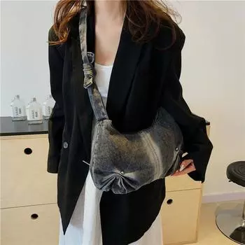 Модная вместительная сумка для отдыха для женщин 2024 года, новая смятая сумка на одно плечо под мышкой, летняя универсальная сумка Cloud