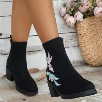 Модная высококачественная женская обувь 2024 года, женские сапоги на осень-зиму, современные ботильоны на остром квадратном каблуке, ретро-ботинки с вышивкой 35 чёрный