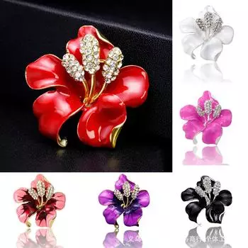 Модная женская брошь в виде рождественской елки из сплава, украшенная бриллиантами и стразами, нагрудный цветок, рождественская брошь 4.6*4.5 cm чёрный