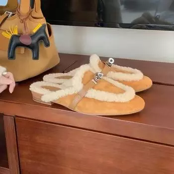 Модная женская домашняя обувь из искусственной замши, нескользящая, для женщин, зимние толстые плюшевые домашние тапочки для женщин, закрытый носок, теплая хлопковая подкладка 35 чёрный
