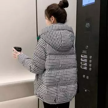 Модная женская короткая качественная хлопковая куртка и черно-белое пальто S