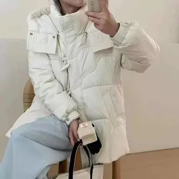 Модная женская куртка-пуховик средней и длинной длины 2024 года, зимняя новая тонкая белая куртка-пуховик с капюшоном и роговой пряжкой One Size розовый