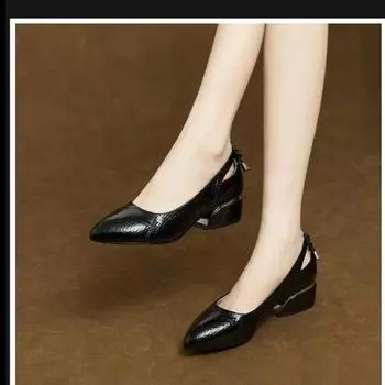 Модная женская обувь 2024 года, брендовые женские туфли без застежек на высоком каблуке, модные туфли с бабочкой для офиса и карьеры, горячая распродажа, туфли с острым носком для женщин 35 чёрный