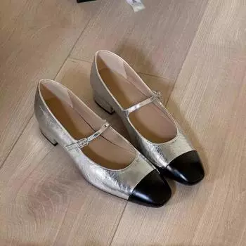 Модная женская обувь 2024 года, высококачественная однотонная обувь с квадратным носком и неглубоким средним каблуком, женская обувь, модные туфли без застежек на высоком каблуке для женщин 35 серебряный