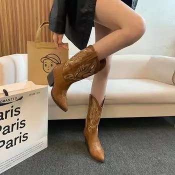 Модная женская обувь 2024 года, высококачественные женские сапоги без застежек, модные современные сапоги с вышивкой, женские сексуальные сапоги с острым носком, однотонные сапоги до середины икры 34