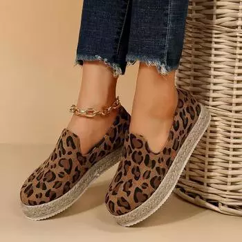 Модная женская обувь 2024 года, высококачественные женские туфли из вулканизированной стали, осенние туфли с круглым носком и леопардовым принтом на платформе, повседневные туфли больших размеров 36