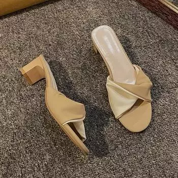 Модная женская обувь, горячая распродажа 2024 года, модные универсальные удобные женские тапочки против морщин, летние женские тапочки-мюли на высоком каблуке 35 бежевый