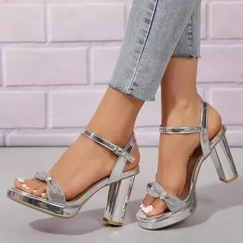 Модная женская обувь, горячая распродажа, современные женские сандалии, босоножки на платформе, женские туфли с пряжкой и ремешком на высоком квадратном каблуке для женщин 35 чёрный