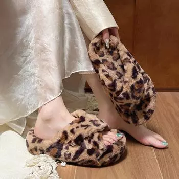 Модная женская обувь с леопардовым принтом 2024 года, новые плюшевые теплые женские зимние тапочки, удобные повседневные тапочки на толстой подошве, Pantuflas De Mujer 35
