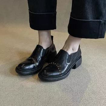 Модная женская обувь Слипоны Женские туфли на высоком каблуке Заклепки Однотонные Офис и Карьера Новые Туфли с круглым носком Женские Zapatos 35