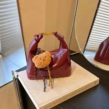 Модная женская сумка через плечо Maillard Осень 2024 Red with pendant