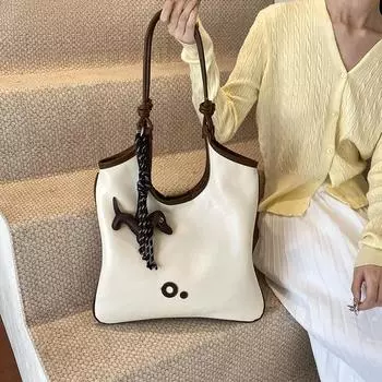 Модная женская сумка через плечо Mood Retro, сумка-тоут из мягкой искусственной кожи, большая вместимость, сумка для покупок с подвеской 36x40x1cm чёрный