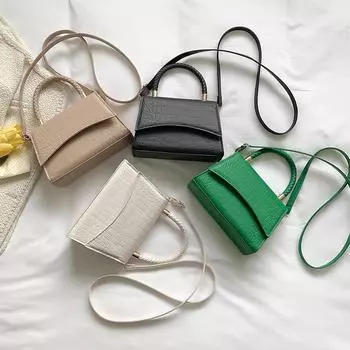 Модная женская сумка небольшого размера, маленькая квадратная сумка из крокодиловой кожи, простая сумка через плечо на одно плечо чёрный