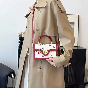 Модная женская сумка с принтом вишни и ручкой сверху, милая сумка через плечо, роскошная брендовая маленькая квадратная сумка для женщин, высококачественный кошелек на ремне 20x7x13cm чёрный