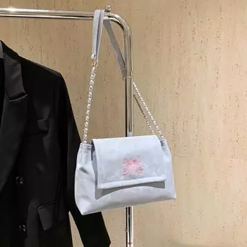 Модная женская сумка с вышитым элементом бабочки 2024 года, весна-лето, новая вместительная женская сумка на одно плечо в иностранном стиле с цепочкой чёрный