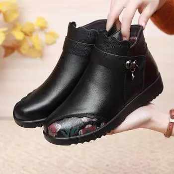 Модная зимняя обувь для женщин, водонепроницаемые, сохраняющие тепло, ботильоны, женские мягкие кожаные черные ботинки, ботинки для женщин среднего возраста 35 чёрный