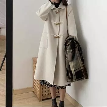 МОДНОЕ черное зимнее пальто с роговой пряжкой для женщин, малое, зимнее новое пальто в стиле Хепберн 2024 года, новое шерстяное пальто Одежда S абрикосовый