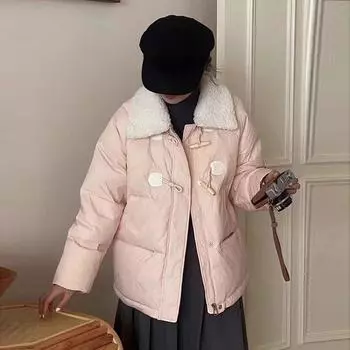Модное и теплое женское полупальто с роговыми пуговицами и овечьей шерстью на зиму S розовый