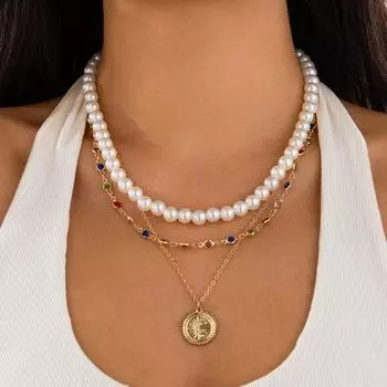 Модное многослойное ожерелье из искусственного жемчуга с бусинами для женщин, разноцветные цепочки из кристаллов, минималистичный кулон из сплава с диском, цепочка для ключицы, ювелирное украшение
