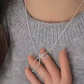 Модное серебряное ожерелье с лентой и бантом для женщин и девочек, новинка 2024 года, простая металлическая цепочка из змеиной кости, ожерелье, ювелирное изделие, подарок
