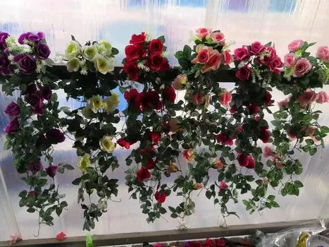 Модное уличное растение в виде лозы, искусственный цветок, домашний декор, подвесные розы, искусственный домашний садовый декор в помещении белый