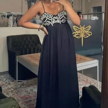 Модное вышитое длинное платье-слинг для женщин, элегантное платье миди с V-образным вырезом, без рукавов, с открытой спиной, плиссированное, для летнего отпуска, пляжные халаты S чёрный