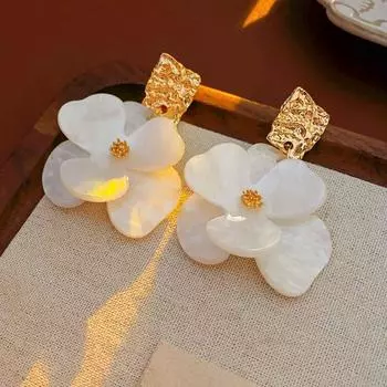 Модные акриловые серьги-цветы Серьги-гвоздики Винтажные ацетатные серьги Серьги-гвоздики в стиле хипстер Coffee-Style A