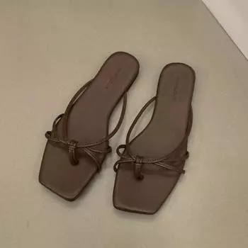 Модные элегантные серебряные тапочки, женская обувь 2024, трендовые сандалии на плоской подошве, шлепанцы, летние повседневные домашние сандалии, женские шлепанцы 35 бежевый