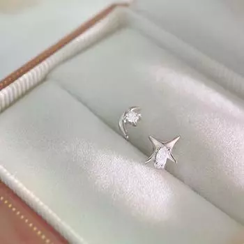 Модные асимметричные серьги со звездами и луной для женщин, легкий роскошный нишевый дизайн