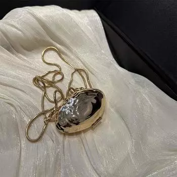 Модные аксессуары для девочек из сплава, наушники, маленькая сумка для женщин 2025 года, новая модная мини-сумка через плечо с цепочкой золотой