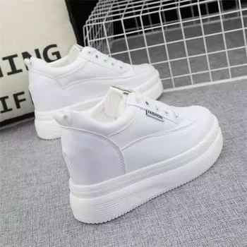 Модные белые туфли из кожи на толстой подошве для женщин 2024 года, осень, новый стиль, утягивающие, внутренняя часть увеличивается на 8 см, женские туфли, повседневные кроссовки на шнуровке 34 чёрный
