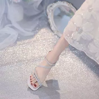 Модные босоножки fairy wind на среднем каблуке 2024 года, новые универсальные босоножки на толстом каблуке со стразами, римский темперамент, высокие каблуки 35 золотой