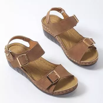 Модные босоножки на танкетке с пряжкой и высоким каблуком для женщин. Удобные мягкие босоножки на платформе. Женские легкие нескользящие босоножки. Сандалии. Большие размеры. 36 светло-коричневого