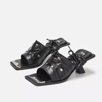 Модные босоножки на высоком каблуке, летние женские тапочки, кожаные гладиаторы, роскошные туфли на высоком каблуке с заклепками, квадратная головка, повседневные женские туфли с ремешком на щиколотке 35 чёрный