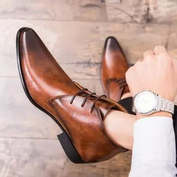 Модные ботильоны на шнуровке, новые трендовые мужские остроносые туфли, удобные мужские свадебные туфли в стиле панк для отдыха и прогулок 39 чёрный