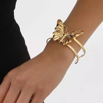 Модные браслеты для женщин. Ювелирные изделия. золотой