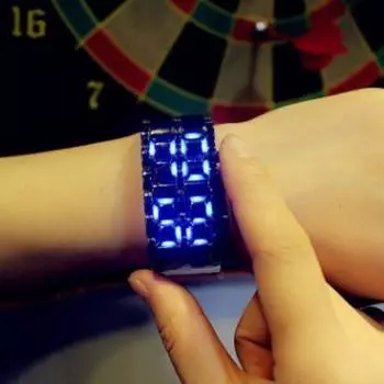 Модные цельнометаллические цифровые наручные часы Lava, железные металлические красные светодиодные самураи для мужчин, спортивных простых часов для мальчиков red light чёрный