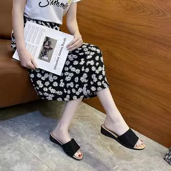 Модные черные плоские тапочки из ткани с пайетками для женщин 2024 года, летние повседневные сандалии на плоской подошве для женщин, модные сандалии, шлепанцы для улицы36-42 36 чёрный