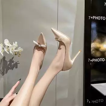 Модные черные туфли на высоком каблуке женские новые осенние туфли на тонком каблуке с заостренным носком и мелким горлом Love Rhinestone Single Shoes 35 чёрный