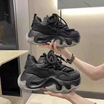 Модные черные женские кроссовки на платформе 2024 года, весна, шнуровка, толстая подошва, вулканизированная обувь, женская дышащая спортивная обувь из искусственной кожи 35(1) розы красного